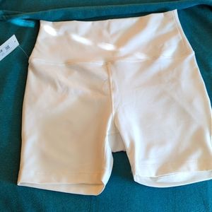 Milk Stone FreeForm 5" Short